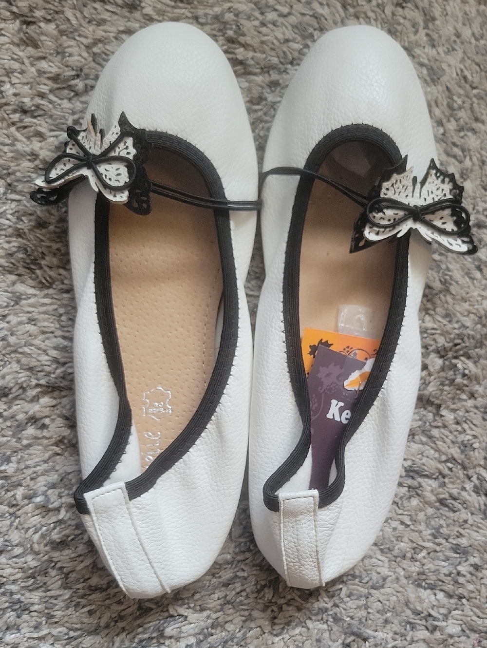 Women’s White Ballet Flats with Butterfly and Bow Accent